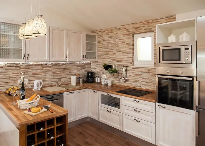 וילה Berina מאקרסקה